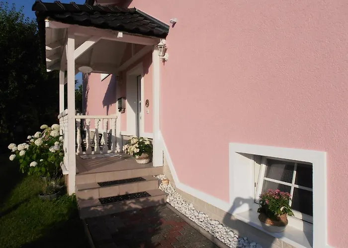 Schoene Moderne Wohnung